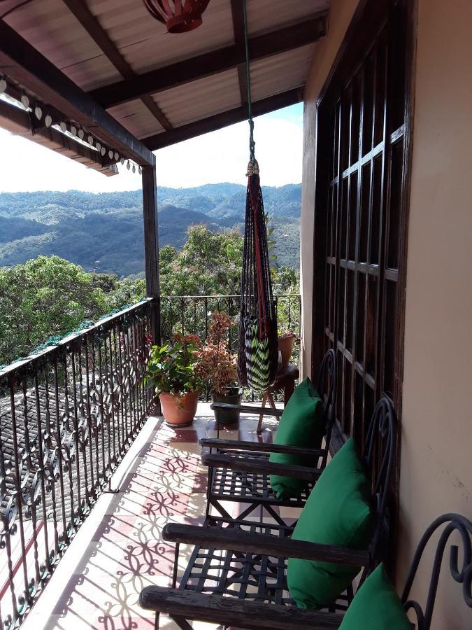 Hotel El Almendro Copan Экстерьер фото